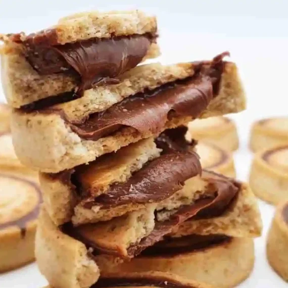 Nutella Biscuits Tube Filed Inside With Nutella Chocolate