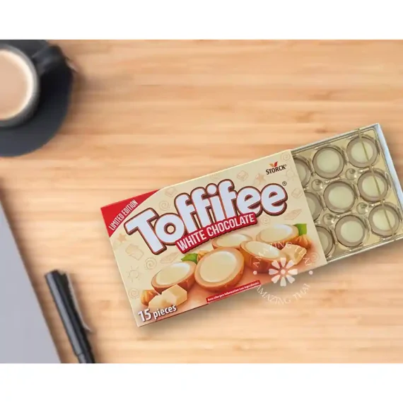 Toffifee White Chocolate, Hazelnut in Caramel