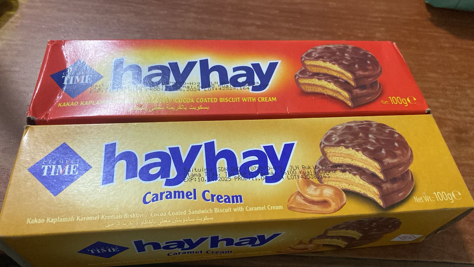 HAY HAY CAREMEL CREAM BISCUIT